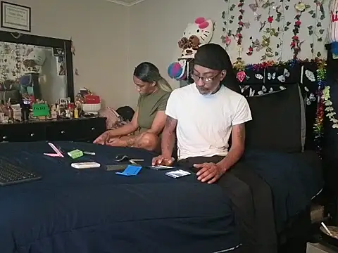 GOODIETIMES1: онлайн-секс-чат