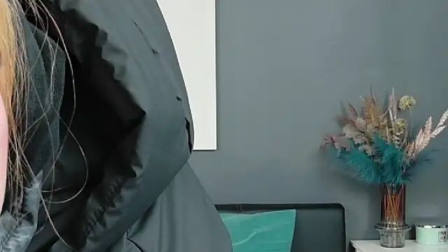 DashaFlame 现场XXX聊天