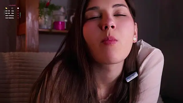 KateCahee's Live XXX Chat