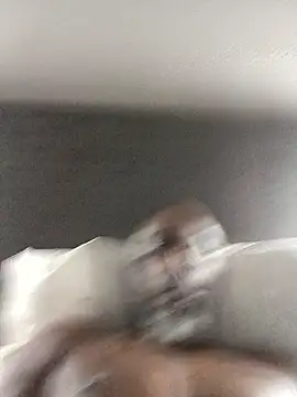 MRSTROKEIT7878 现场XXX聊天