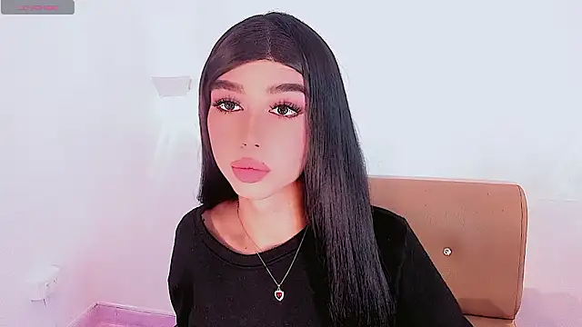 Miss-Saraii Chat XXX live