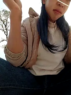 Pokazy przed kamerką – emaame68