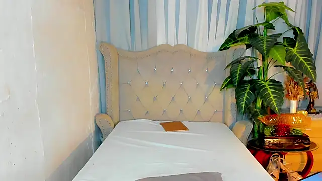 Вебкам-шоу MochaliciousTransOnTop