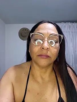 Chat +18 de Gina_Myers ao vivo