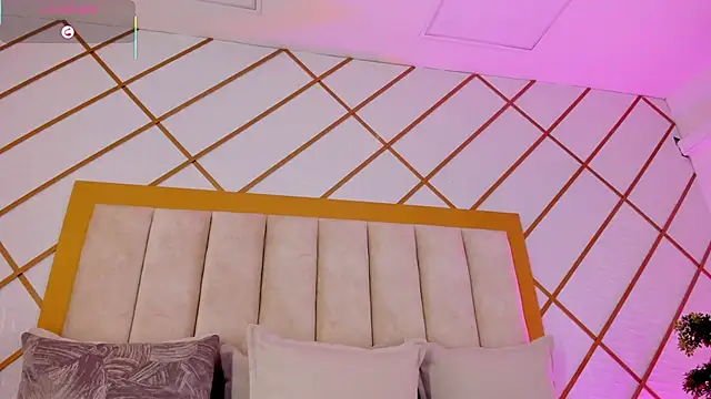 TaniaSmith1 라이브 XXX 채팅