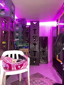 Chat XXX en directo de Hot_beauty__