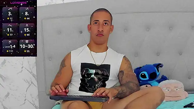 luigiferrara Chat XXX live