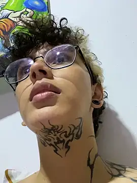 Abby_Evanns1 라이브 XXX 채팅