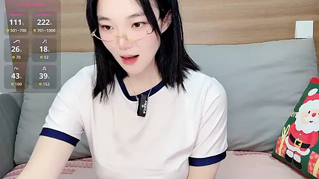 upoo7lt's Live XXX Chat