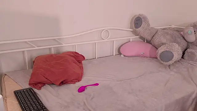 Pokazy przed kamerką – Olie_Sparkle