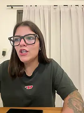 Chat XXX en directo de lililovexx