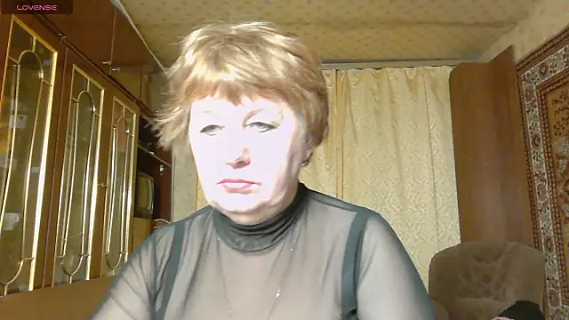 Chat XXX en directo de Casey_peach