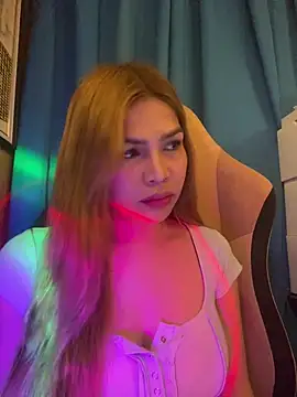 Danaya18's Webcam Show