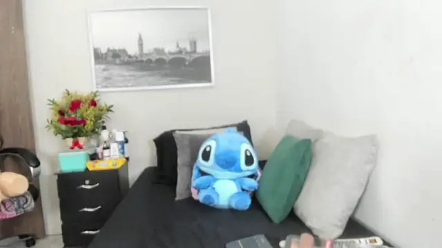 Онлайн чат XXX Cheryl_JONES