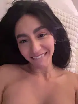 Lovinggirl_ 即時 XXX 聊天