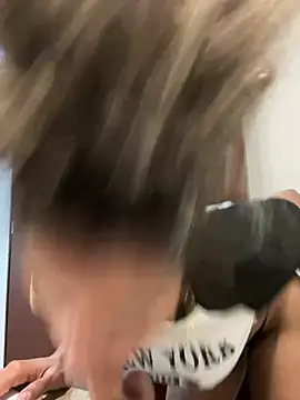 Chat +18 de Belkaj ao vivo