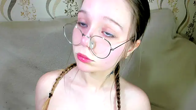 Chat XXX Live MelMooon