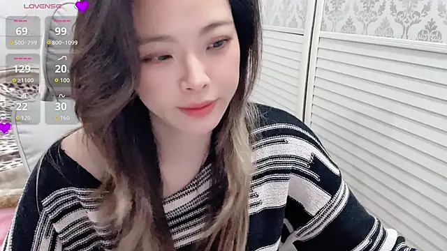 Holiland's Live XXX Chat