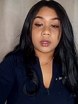 cami__sexy 即時 XXX 聊天