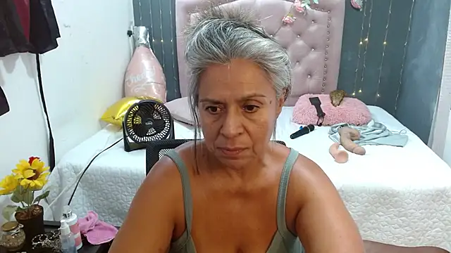 Czat XXX na żywo – lalisha_96