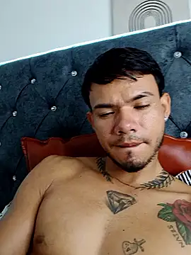 Niick01_'s Live XXX Chat