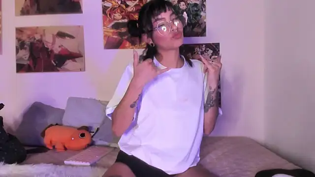 Luna-Chann Live XXX-Chat