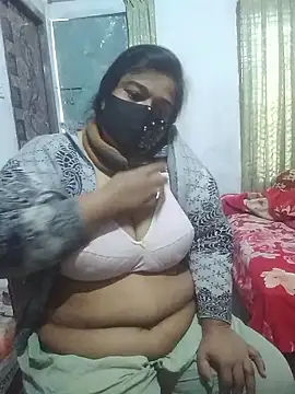 XXX chat uživo modela momo_loves