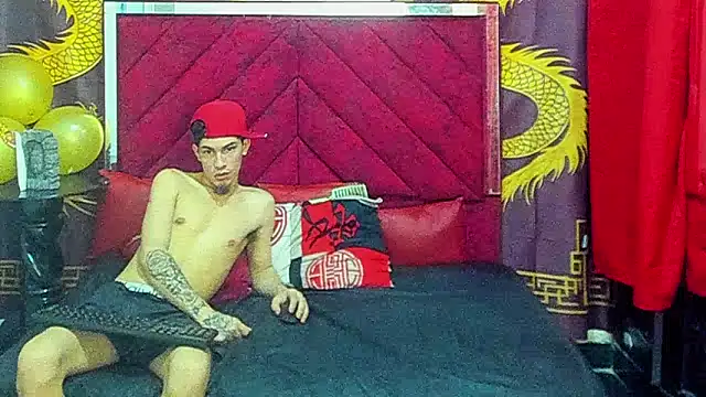 Pride_couple's Live XXX Chat