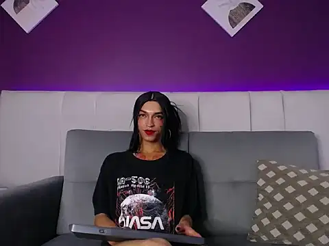 MEGHAN-QUEEN: απευθείας συνομιλία ΧΧΧ