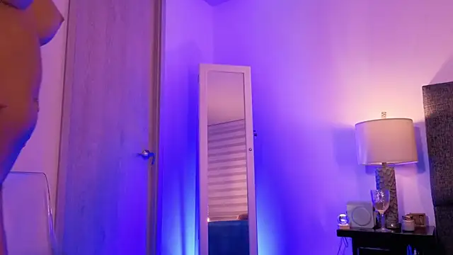 mandi4pole_'s Live XXX Chat