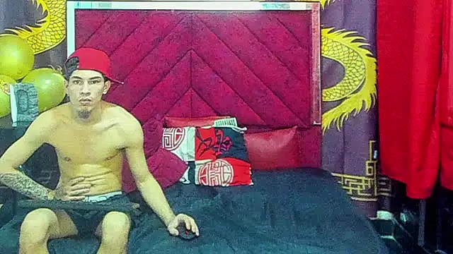 Pride_couple 即時 XXX 聊天