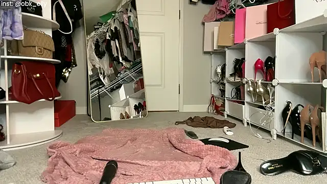 Ohbabykelly's Live XXX Chat