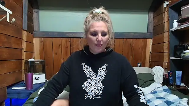 Chat XXX en directo de lisaxlovexxx