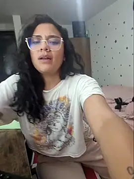 Thaliacooper_: онлайн-секс-чат