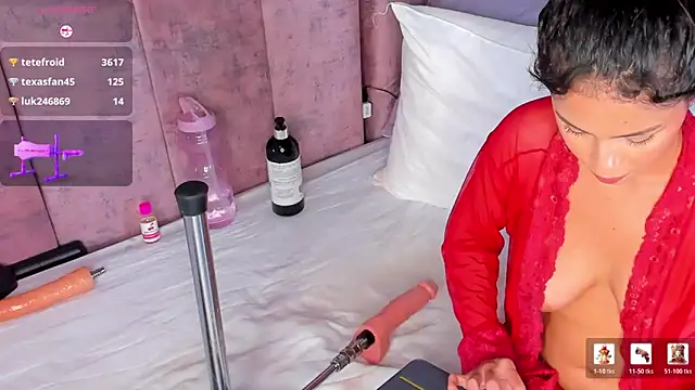 SelenaGmez's Live XXX Chat