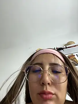 Arya_d's Live XXX Chat