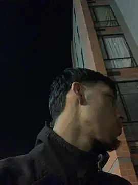 dark_rosse's Webcam Show