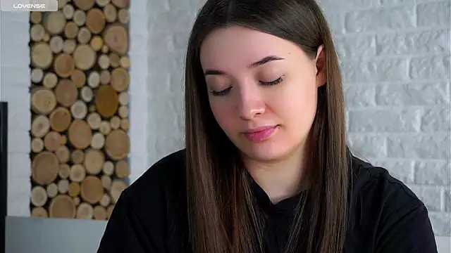 LowOncoming's Live XXX Chat