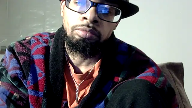 WhiskeyWood_DuhGOD's Live XXX Chat