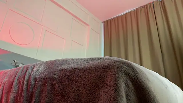 Chat XXX en directo de Adele_Shy_