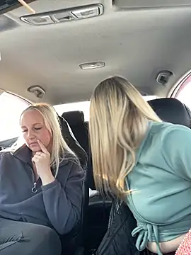 MerlinDave's Live XXX Chat