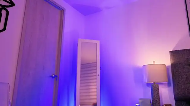 mandi4pole_'s Live XXX Chat