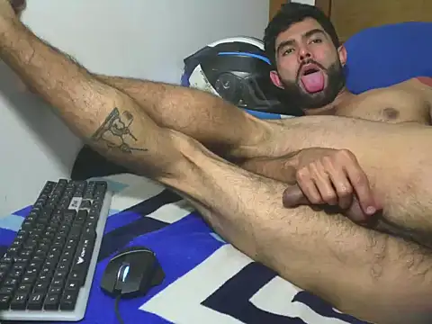 Show de hideonbush051 na webcam