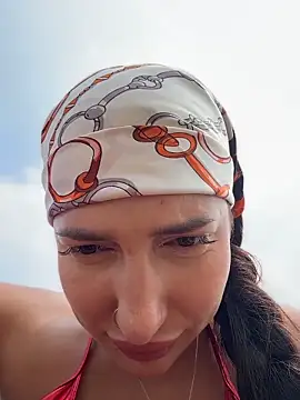 AleksandraRich Adlı Modelin Canlı XXX Sohbeti