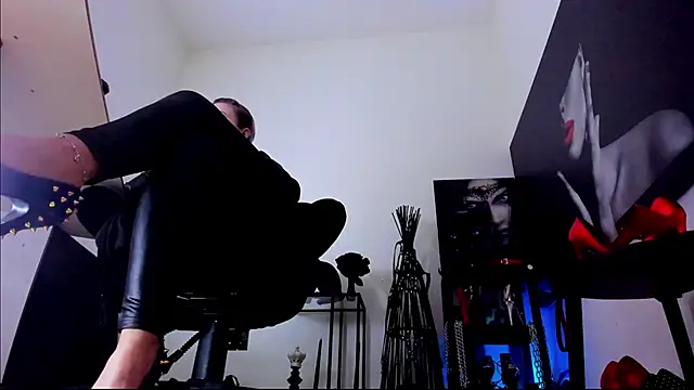 Sembang XXX Secara Langsung MistressDemisweet