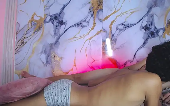 Pleasure_boys_hot: διαδικτυακό σόου στην κάμερα