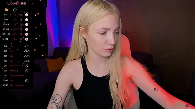 AnyaTaylor_ Chat XXX live