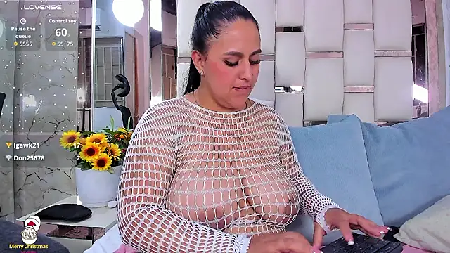 katleya_lewiis Chat XXX live