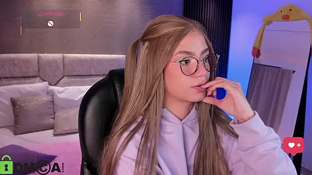 Arinextdoor: απευθείας συνομιλία ΧΧΧ