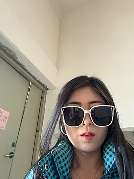 Chat +18 de sunny-520 ao vivo